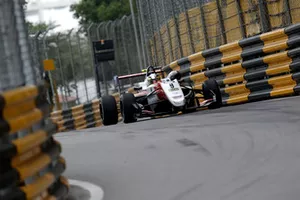 Mick Schumacher, SJM Theodore Racing by PREMA