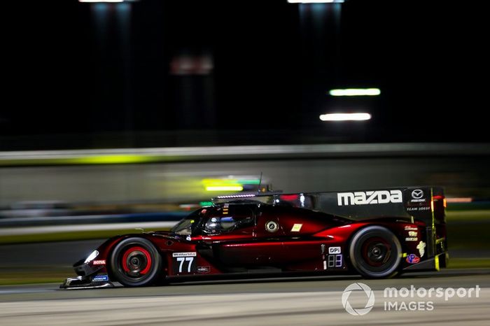 #77 Oliver Jarvis, Tristan Nunez, Timo Bernhard, Rene Rast; Mazda Team Joest, Mazda DPi (DPi)