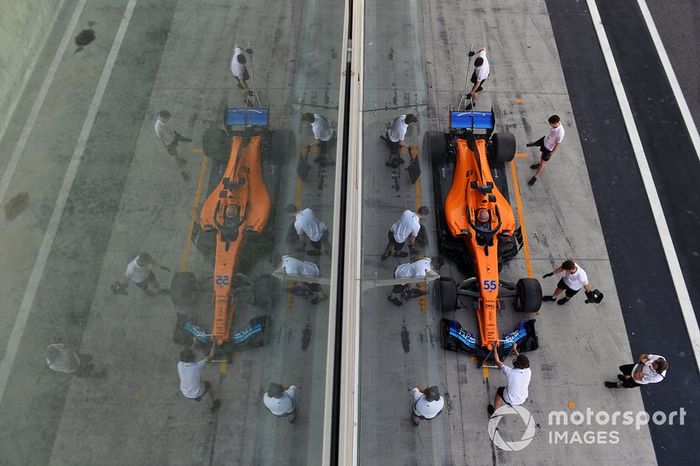 Carlos Sainz Jr., McLaren MCL33