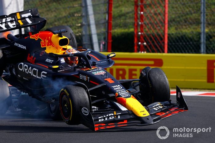 Max Verstappen, Red Bull Racing RB20, Lewis Hamilton, Mercedes F1 W15, chocan