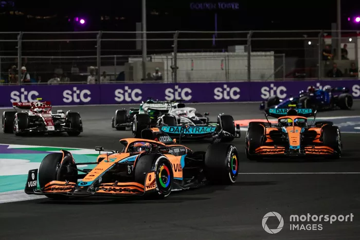 Daniel Ricciardo, McLaren MCL36, Lando Norris, McLaren MCL36, Pierre Gasly, AlphaTauri AT03