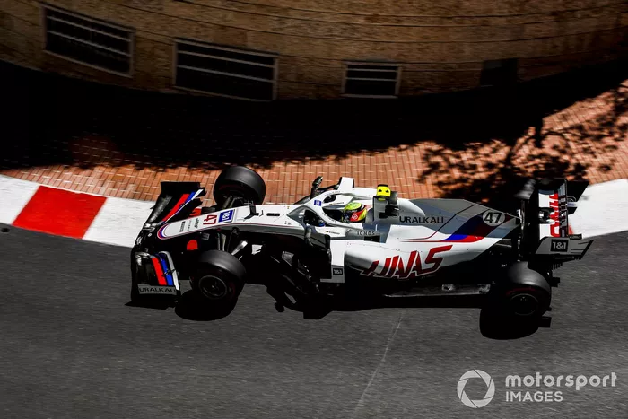 Mick Schumacher, Haas VF-21