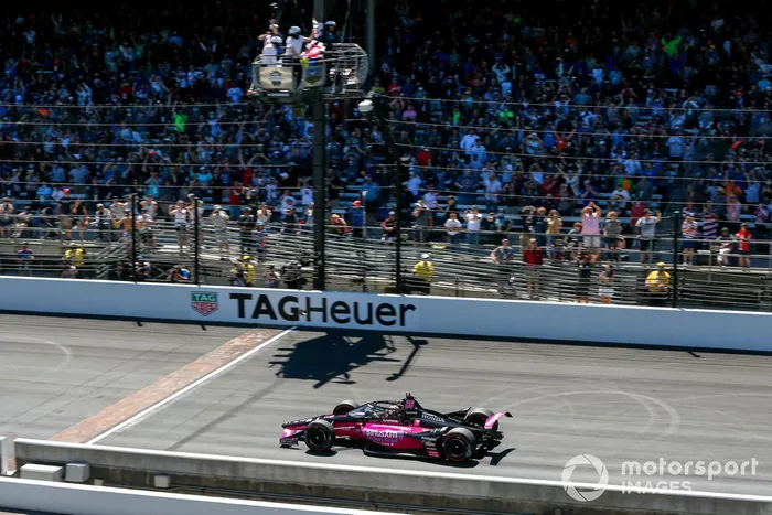 2021 - Helio Castroneves, Meyer Shank Racing Honda