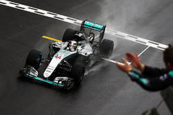 Race winner Lewis Hamilton, Mercedes AMG F1 W07 Hybrid celebrates as he takes the chequered flag at the end of the race