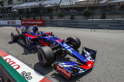 Карлос Сайнс-мл., Scuderia Toro Rosso STR12