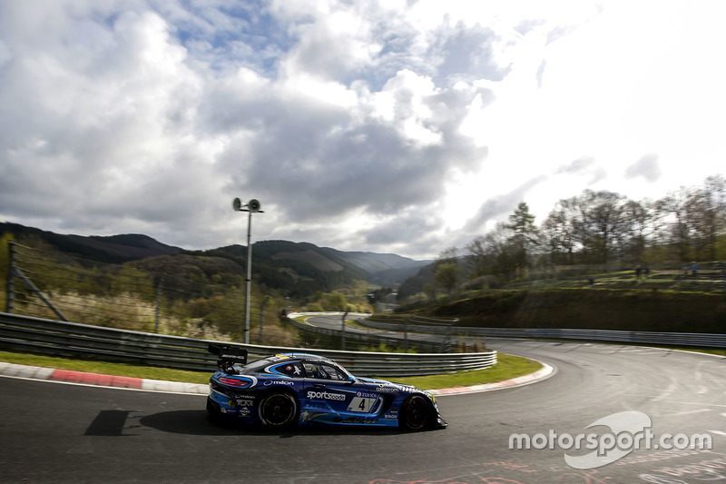 #4 Black Falcon, Mercedes-AMG GT3: Abdulaziz al Faisal, Hubert Haupt