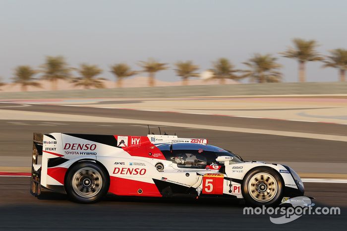 #5 Toyota Racing Toyota TS050 Hybrid: Sébastien Buemi, Kazuki Nakajima, Anthony Davidson