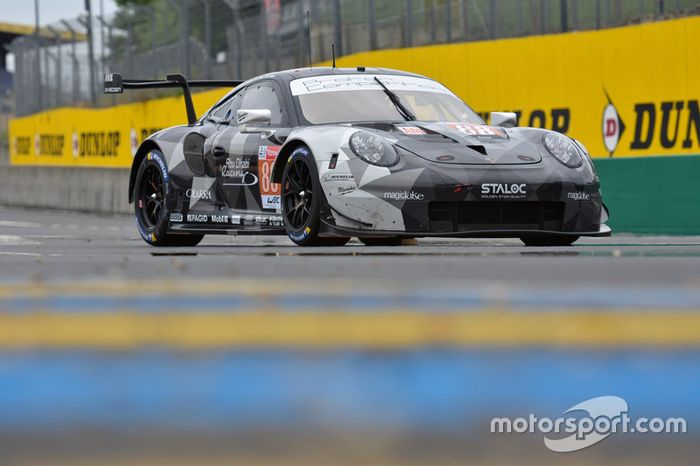 #88 Dempsey Proton Competition Porsche 911 RSR: Matteo Cairoli, Khaled Al Qubaisi, Giorgio Roda