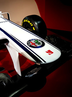 Alfa Romeo Sauber livery onthulling