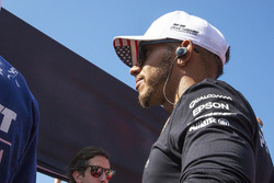 Lewis Hamilton, Mercedes AMG F1 lors de la parade des pilotes