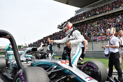 Lewis Hamilton, Mercedes-AMG F1 W09 EQ Power+ on the grid