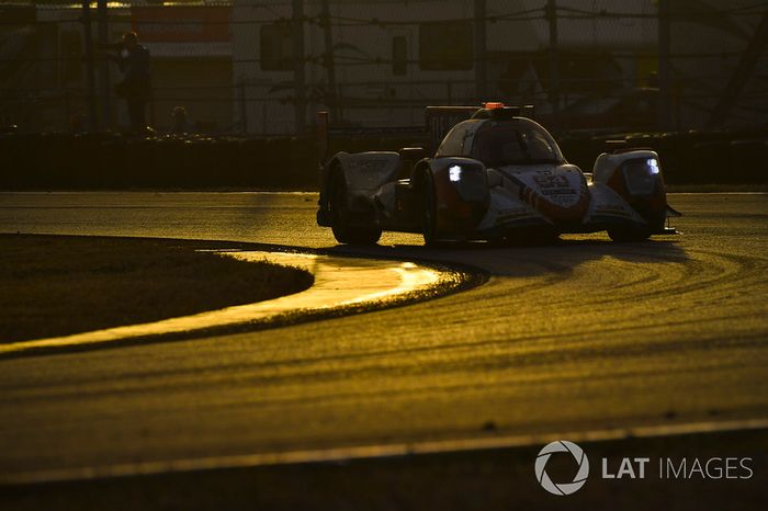 #54 CORE autosport ORECA LMP2, P: Jon Bennett, Colin Braun, Romain Dumas, Loic Duval
