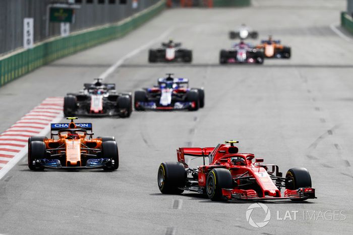 Kimi Raikkonen, Ferrari SF71H, Stoffel Vandoorne, McLaren MCL33 Renault, Romain Grosjean, Haas F1 Team VF-18 Ferrari y Brendon Hartley, Toro Rosso STR13 Honda