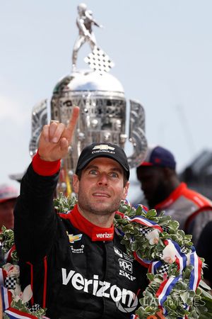 Ganador de la carrera Will Power, Team Penske Chevrolet