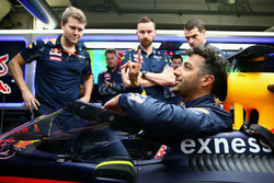 Даниэль Риккардо, Red Bull Racing RB12 с защитным экраном