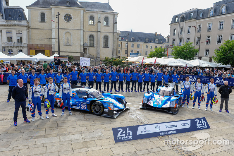 #36 Signatech Alpine A460: Gustavo Menezes, Nicolas Lapierre, Stéphane Richelmi, #35 Baxi DC Racing Alpine A460 Nissan: David Cheng, Ho-Pin Tung, Nelson Panciatici