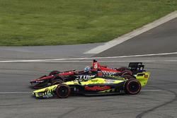 Robert Wickens, Schmidt Peterson Motorsports Honda, Sébastien Bourdais, Dale Coyne Racing with Vasser-Sullivan Honda