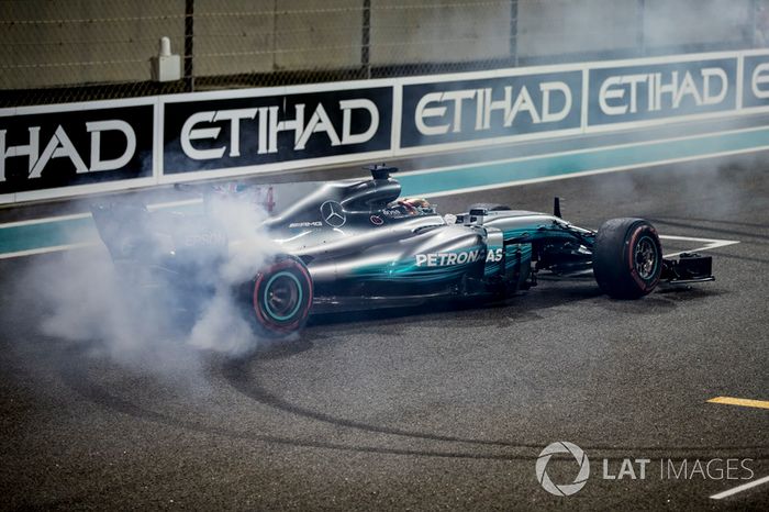 Lewis Hamilton, Mercedes AMG F1, celebra