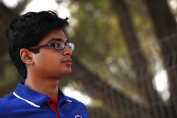 Arjun Maini, Trident