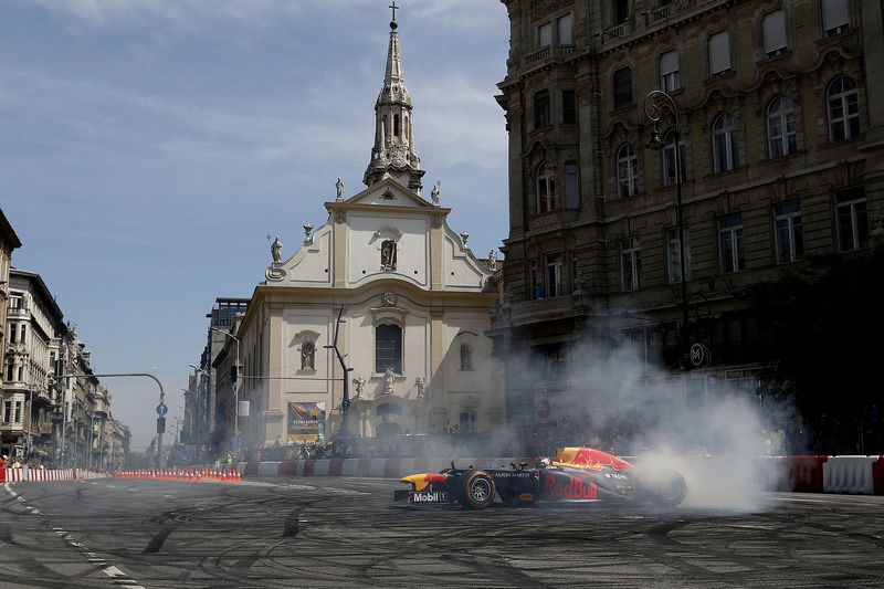 Макс Ферстаппен, Red Bull Racing