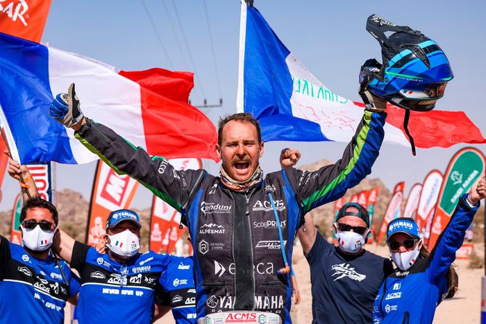 #174 Yamaha Racing - SMX - Dragon: Alexandre Giroud