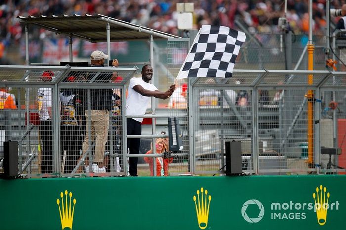 Stormzy, Rapero agita la bandera final