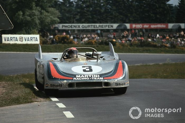 Vic Elford, Gerard Larrousse, Porsche 908/03