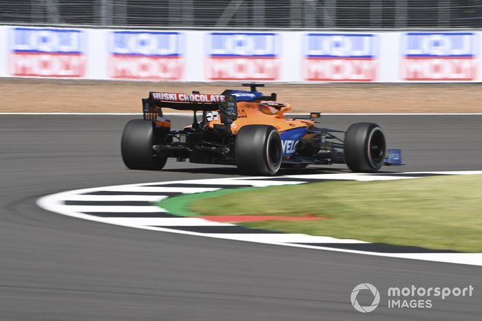 Carlos Sainz Jr., McLaren MCL35