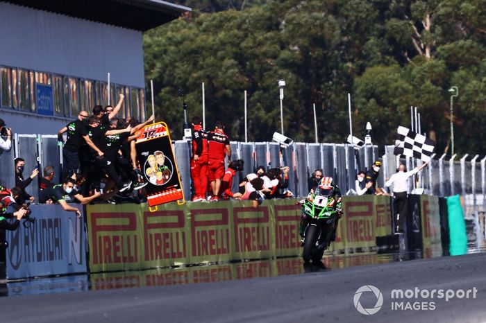 Jonathan Rea, Kawasaki Racing Team celebra su sexto Mundial