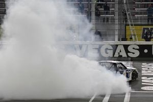 Race winner John Hunter Nemechek, Kyle Busch Motorsports, Toyota Tundra