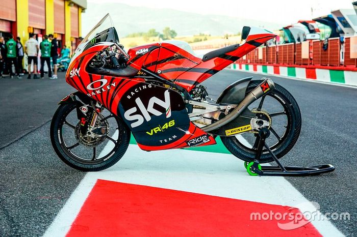 Decoración tricolor Dennis Foggia, Sky Racing Team VR46