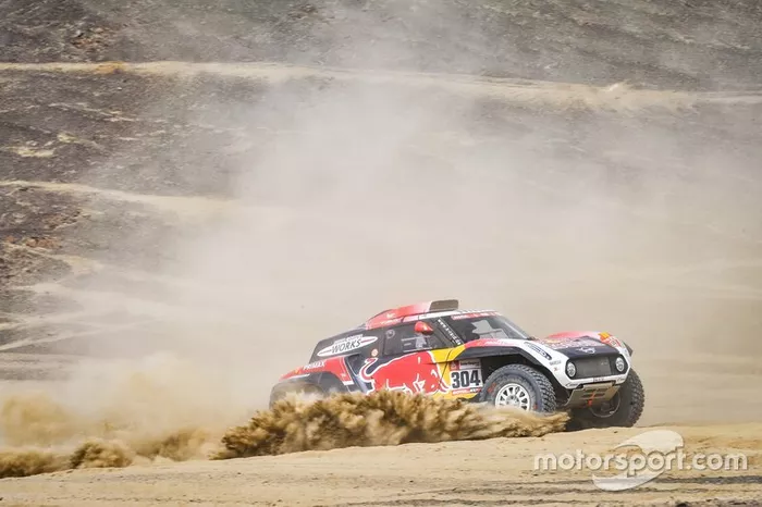 #304 X-Raid Mini JCW Team: Stephane Peterhansel, David Castera
