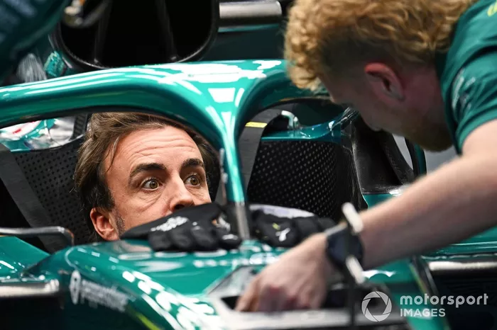 Fernando Alonso, Aston Martin Racing