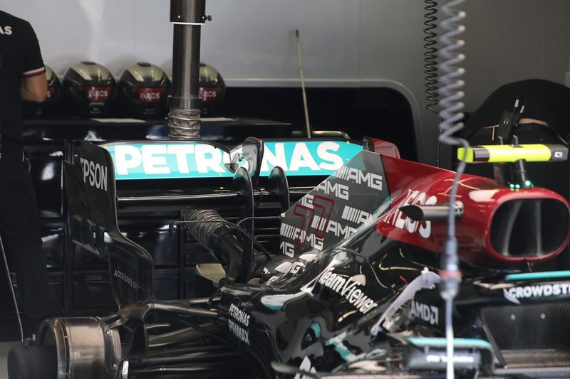 Detalle trasero del Mercedes W12