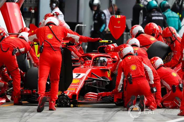 10º Ferrari con Raikkonen en Italia (2.20)*