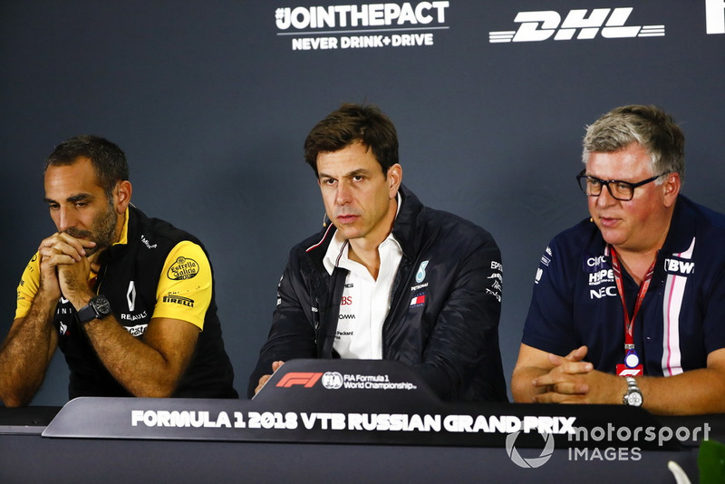 Cyril Abiteboul, Renault Sport F1 Team, Toto Wolff, Mercedes AMG F1 y Otmar Szafnauer, Racing Point Force India Team Principal