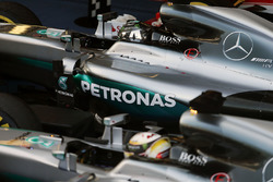 Ganador Nico Rosberg, de Mercedes AMG F1 Team, segundo lugar Lewis Hamilton, Mercedes AMG F1 Team en