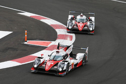 #6 Toyota Racing Toyota TS050 Hybrid: Stéphane Sarrazin, Mike Conway, Kamui Kobayashi, #5 Toyota Rac
