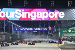 Nico Rosberg, Mercedes AMG F1 W07 Hybrid leads at the start of the race as Nico Hulkenberg, Sahara Force India F1 VJM09 crashes out