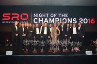 Noche de campeones