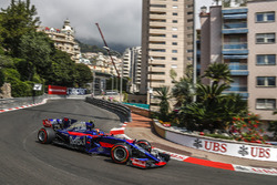 Карлос Сайнс-молодший, Scuderia Toro Rosso STR12
