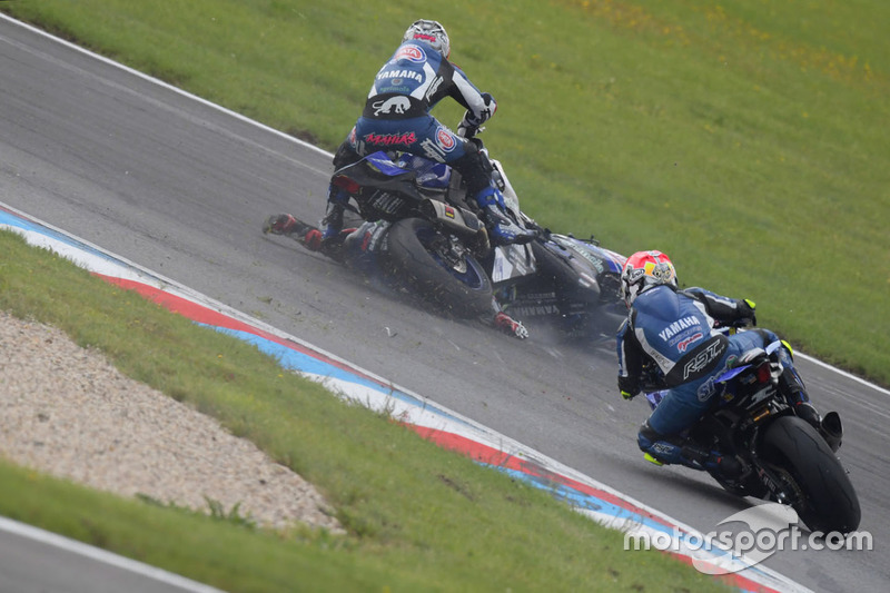 Federico Caricasulo, GRT Yamaha Official WorldSSP Team, Lucas Mahias, GRT Yamaha Official WorldSSP Team kazası