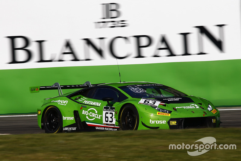 #63 GRT Grasser Racing Team, Lamborghini Huracan GT3: Mirko Bortolotti, Christian Engelhart, Andrea 