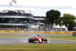 Себастьян Феттель, Ferrari SF70H, прокол