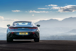 Aston Martin DB11