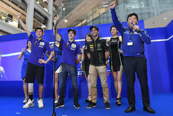 Valentino Rossi, Yamaha Factory Racing, Maverick Viñales, Yamaha Factory Racing, Johann Zarco, Monster Yamaha Tech 3