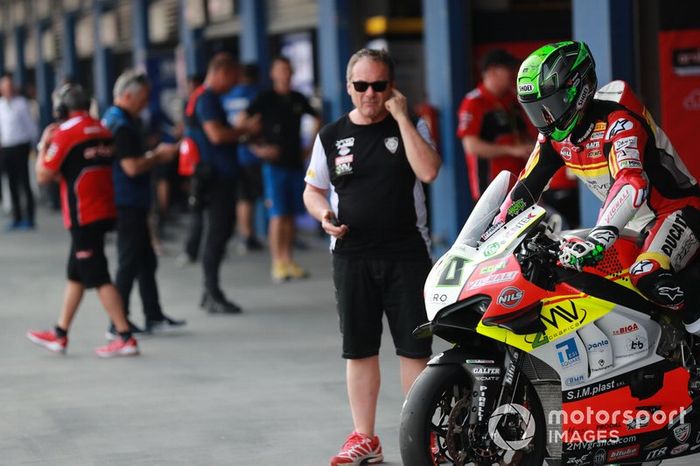 Eugene Laverty, Team Go Eleven