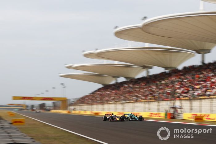 Max Verstappen, Red Bull Racing, Lance Stroll, Aston Martin Racing