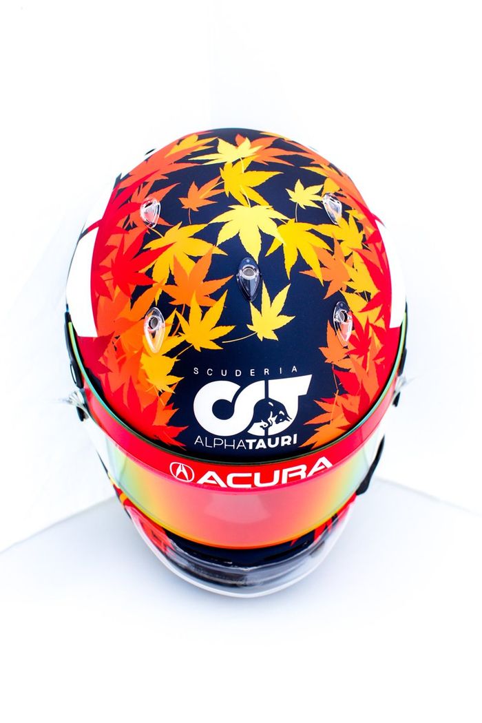 El casco de Yuki Tsunoda, AlphaTauri, para el GP de Estados Unidos 2021