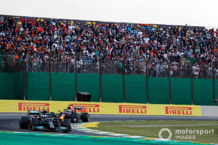 Valtteri Bottas, Mercedes W12, Max Verstappen, Red Bull Racing RB16B